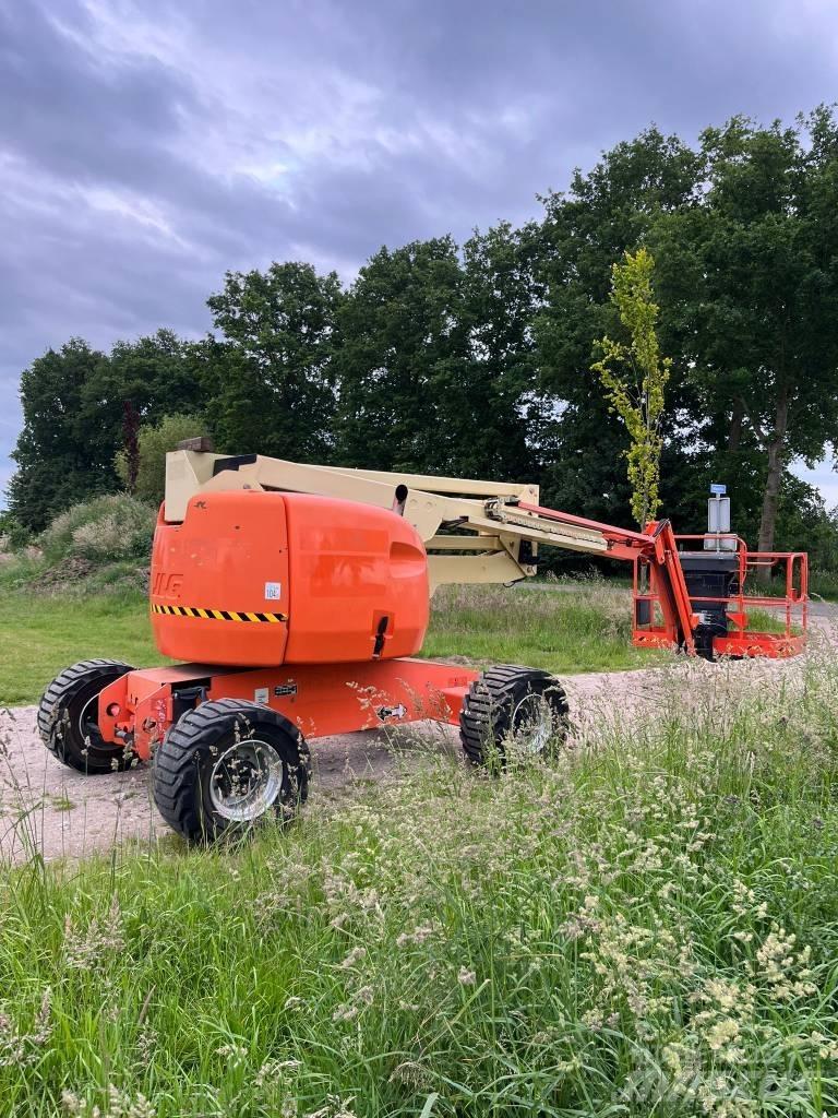 JLG 510 AJ Alkūniniai keltuvai