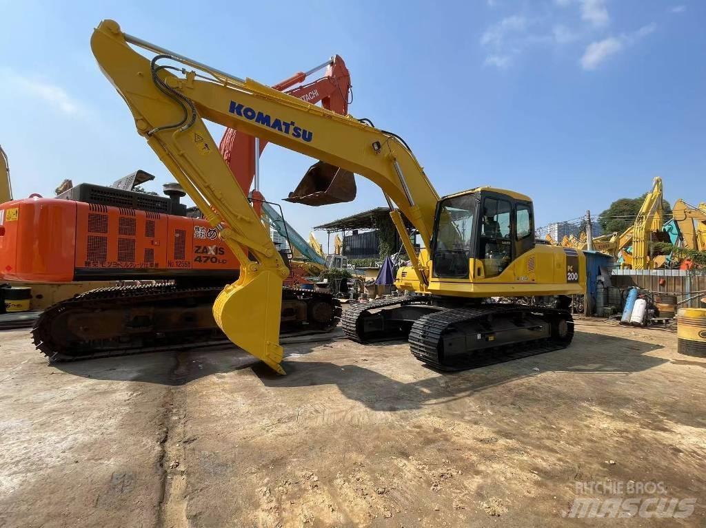 Komatsu PC 200-7 Vikšriniai ekskavatoriai