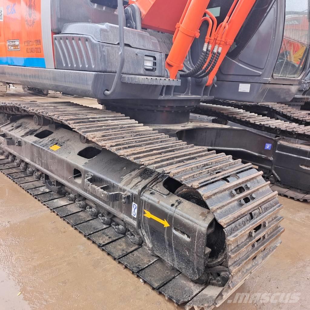 Hitachi Zaxis 200 -3G Vikšriniai ekskavatoriai