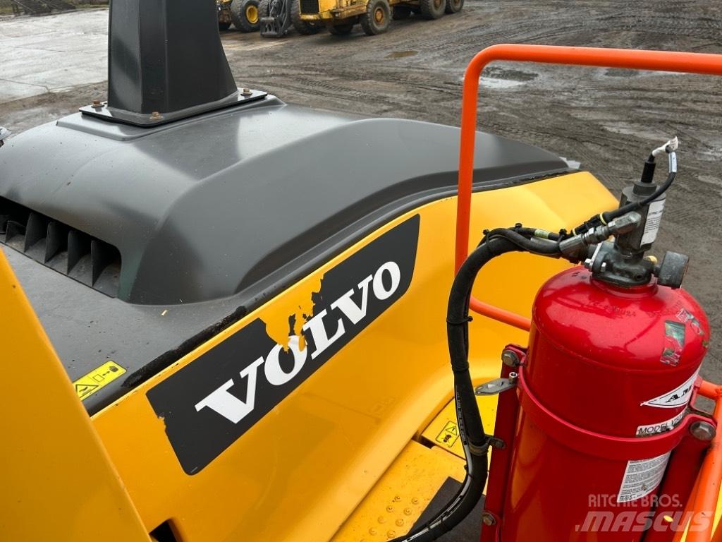 Volvo L150H Naudoti ratiniai krautuvai