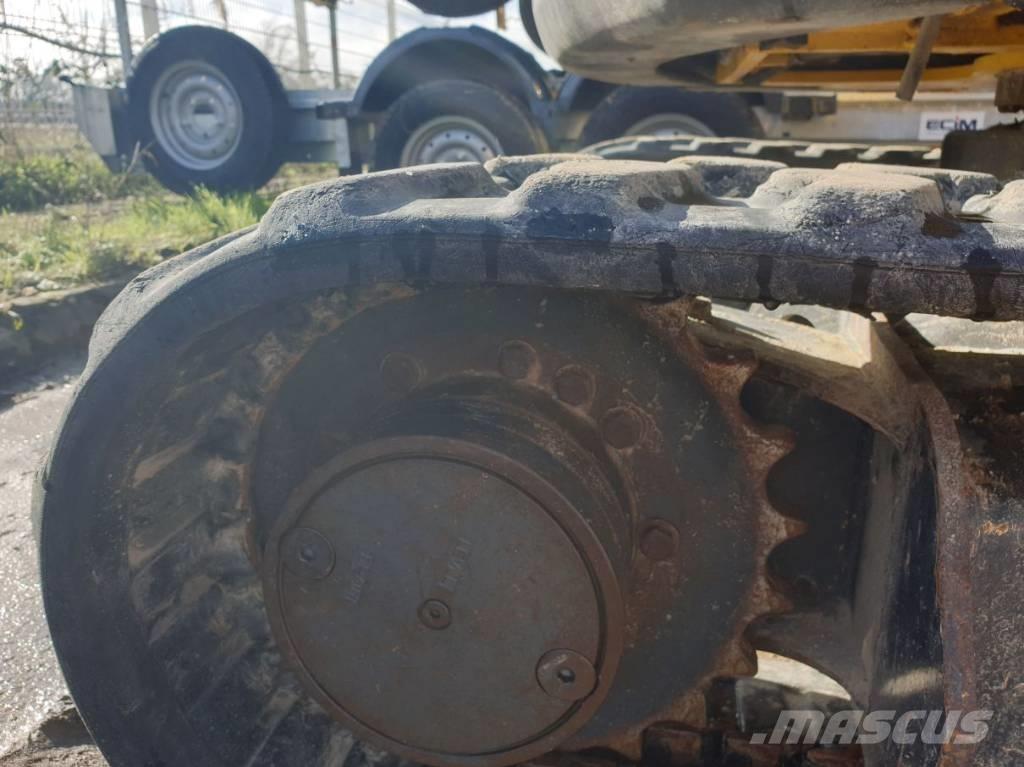 Komatsu PC26MR-3 Mini ekskavatoriai < 7 t