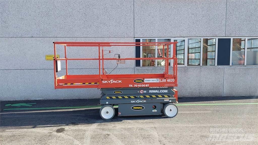 SkyJack SJIII4620 Žirkliniai keltuvai