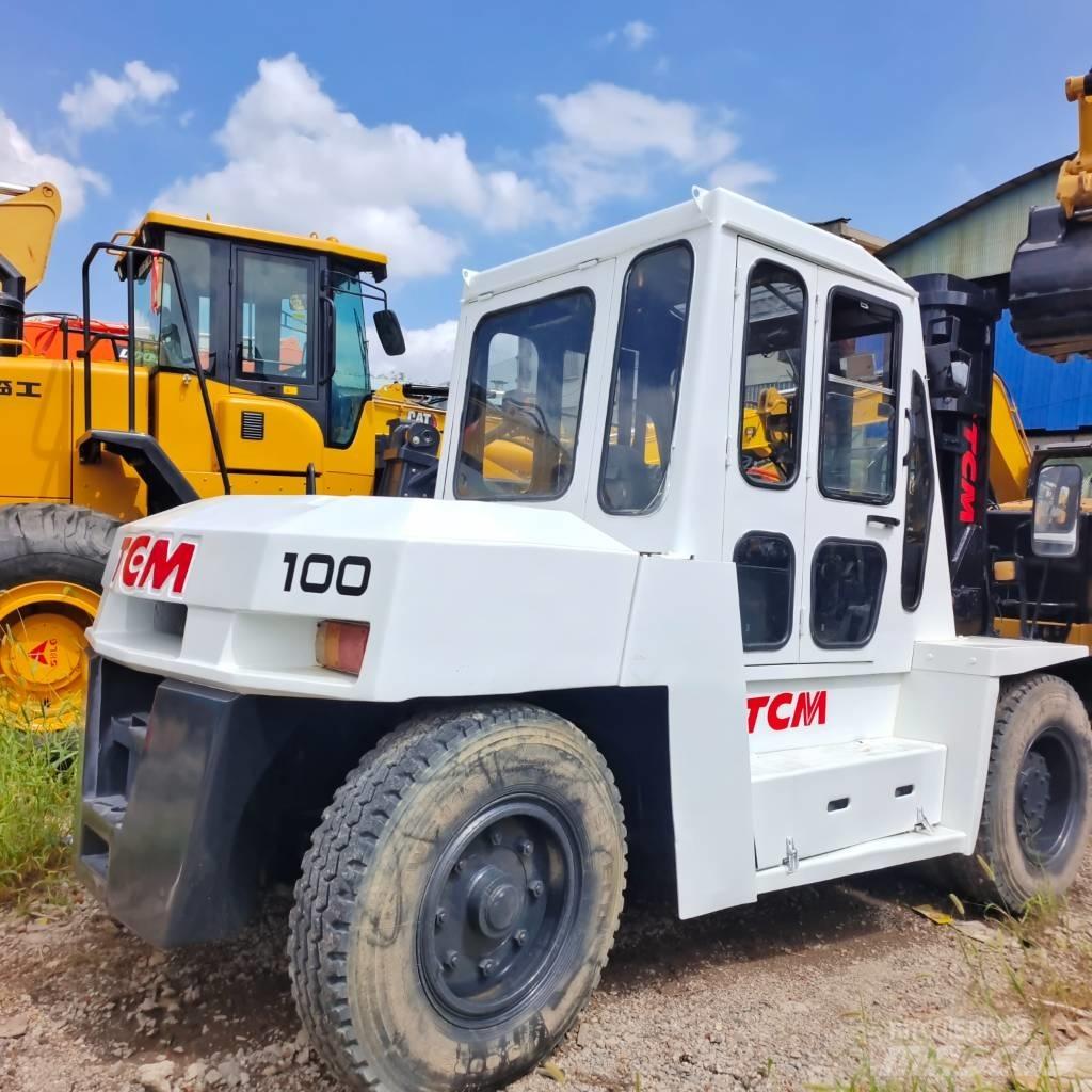 TCM FD 100 Dyzeliniai krautuvai