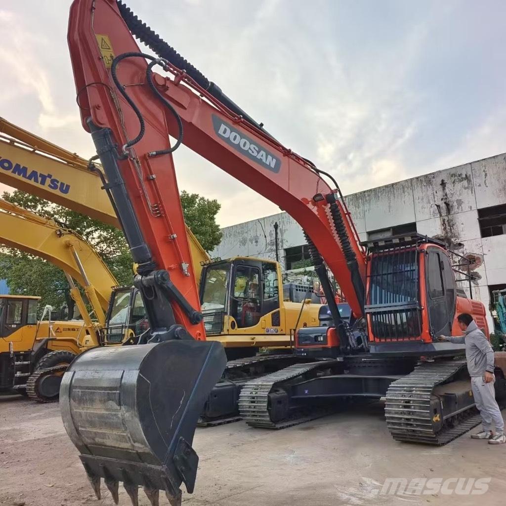 Doosan DX 300 LC Vikšriniai ekskavatoriai