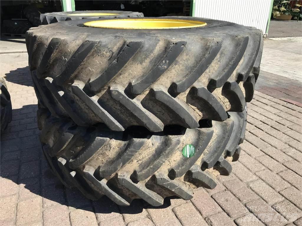 BKT 650/85R42 Padangos, ratai ir ratlankiai