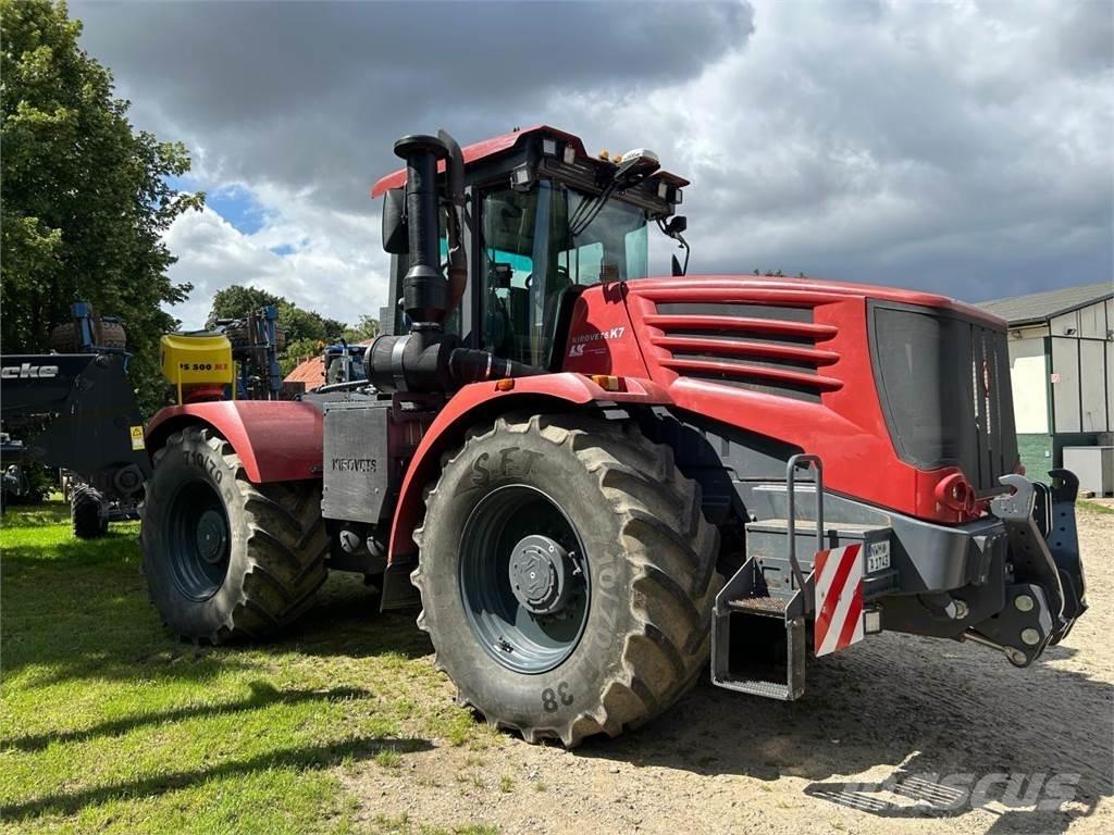Kirovets K 743 Traktoriai