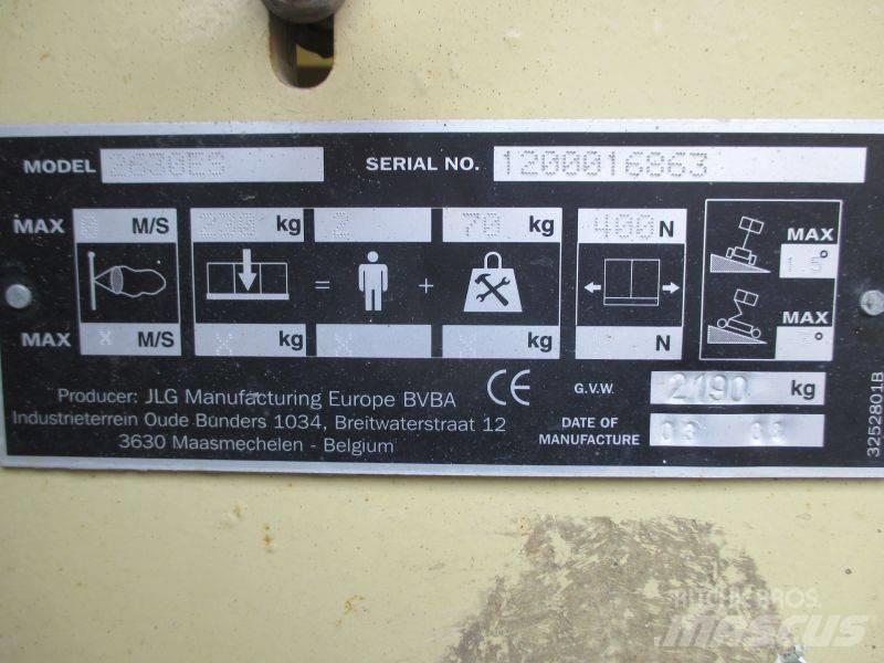 JLG 2630 ES Žirkliniai keltuvai