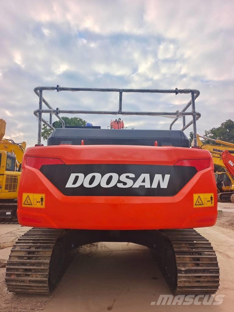 Doosan DX 225 LC-9C Vikšriniai ekskavatoriai