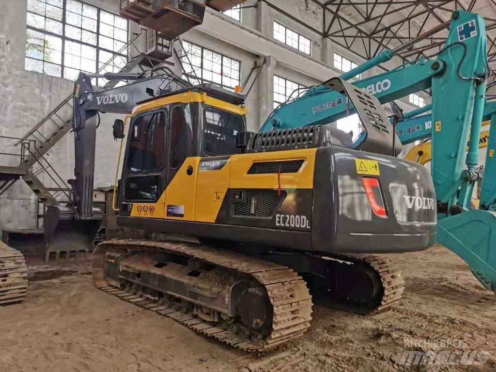 Volvo EC200D Vikšriniai ekskavatoriai