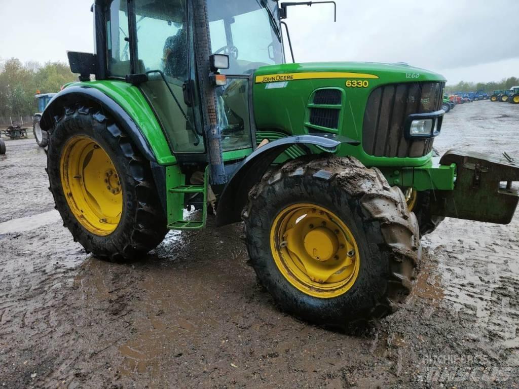 John Deere 6330 Traktoriai