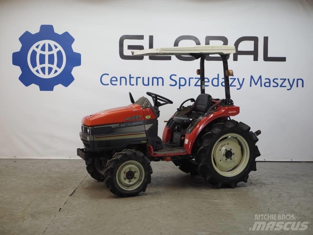 Mitsubishi MT-221D Naudoti kompaktiški traktoriai
