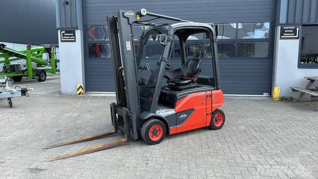 Linde E16 P-02 Šakiniai krautuvai - Kita