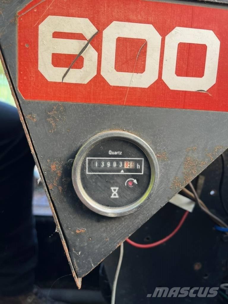 Jones IF 15AT Visureigiai kranai