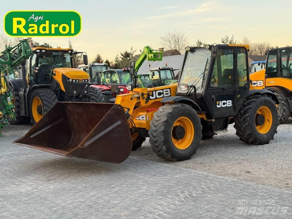JCB 526-56 Agri Teleskopiniai ratiniai krautuvai