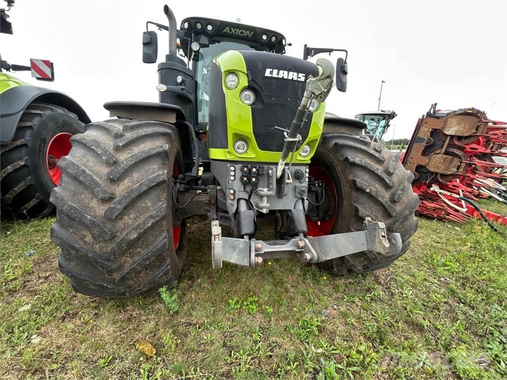 CLAAS Axion 960 TT Traktoriai
