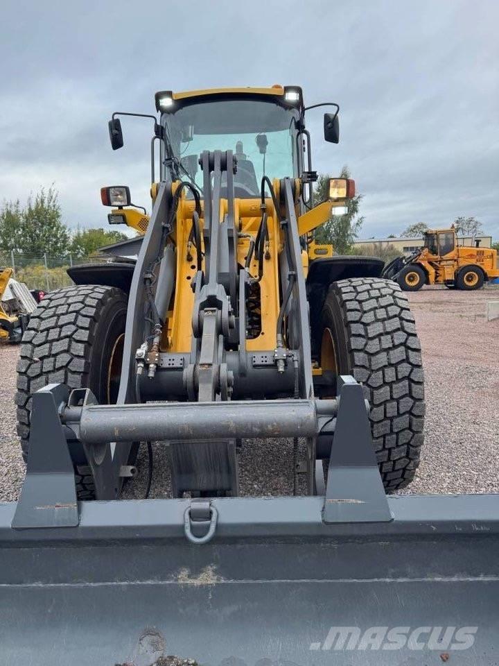 Volvo L 50 F Naudoti ratiniai krautuvai
