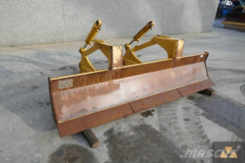 CAT Skidder blade Peiliai