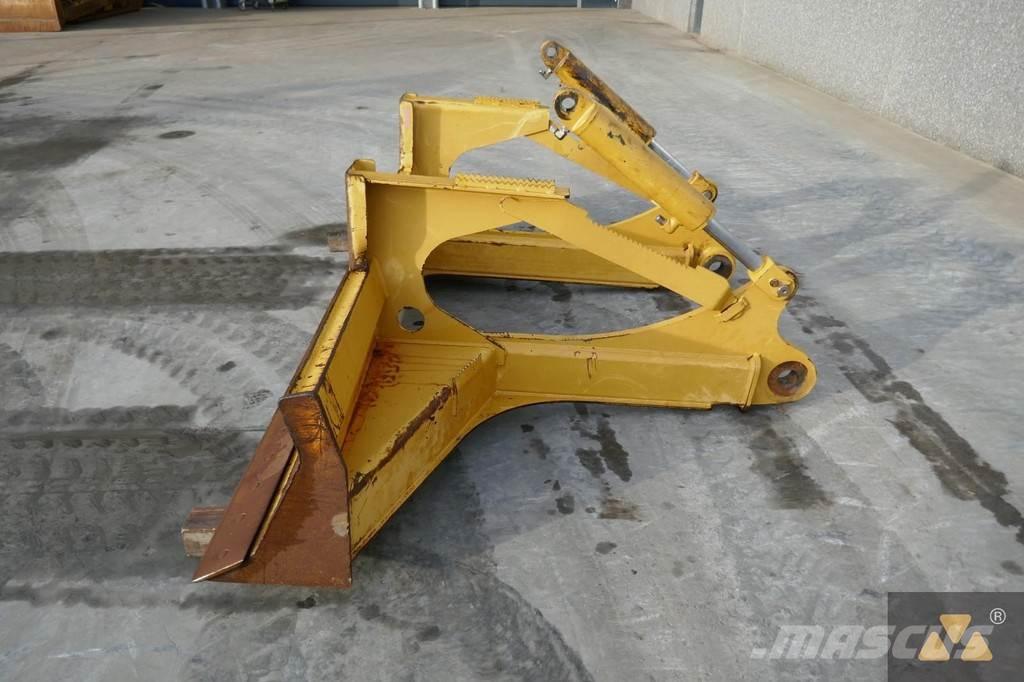 CAT Skidder blade Peiliai