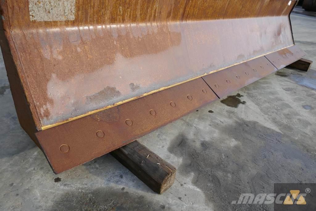 CAT Skidder blade Peiliai