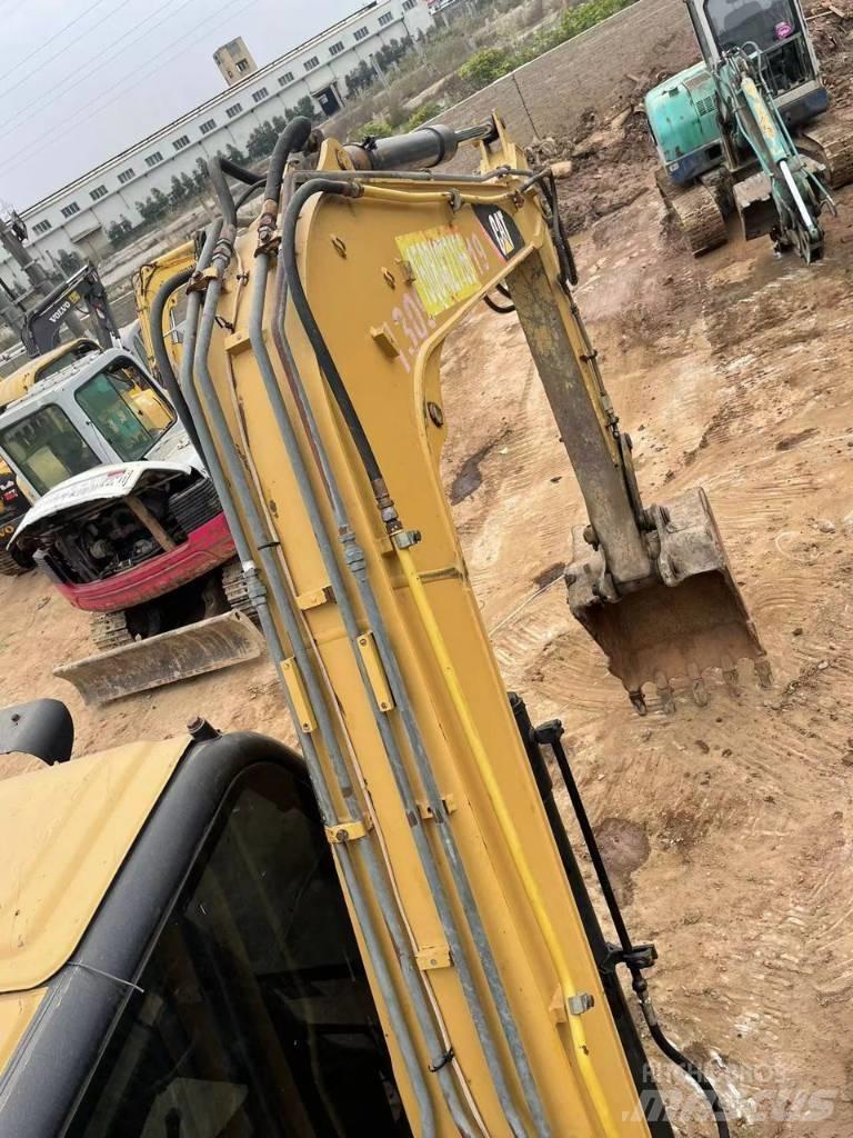 CAT 307 C Vikšriniai ekskavatoriai