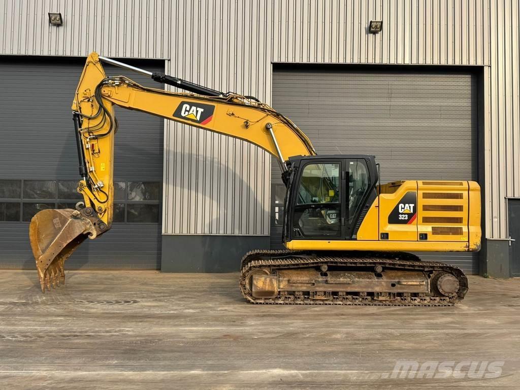 CAT 323 07A Vikšriniai ekskavatoriai
