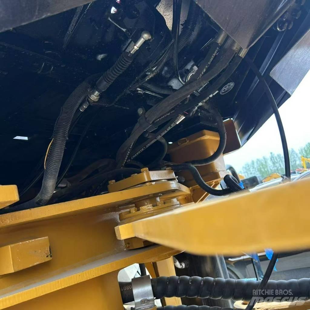 CAT 966 H Naudoti ratiniai krautuvai