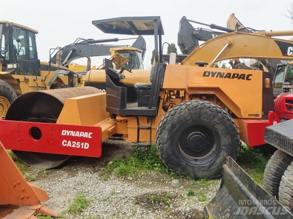 Dynapac CA 251 D Vieno būgno volai