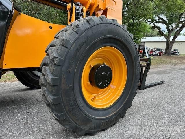JCB 507-42 Teleskopiniai krautuvai