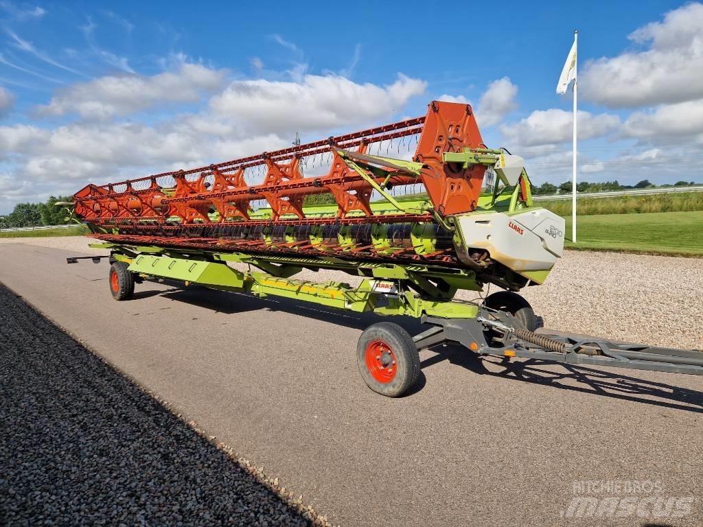 CLAAS Lexion 770 TT Derliaus nuėmimo kombainai