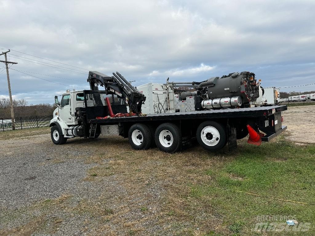 Hiab 228 E -5 HIPRO Vikšriniai kranai