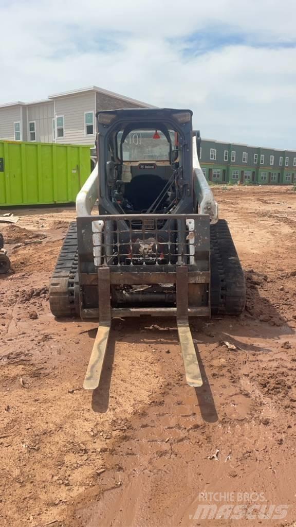 Bobcat T 76 Krautuvai su šoniniu pasukimu