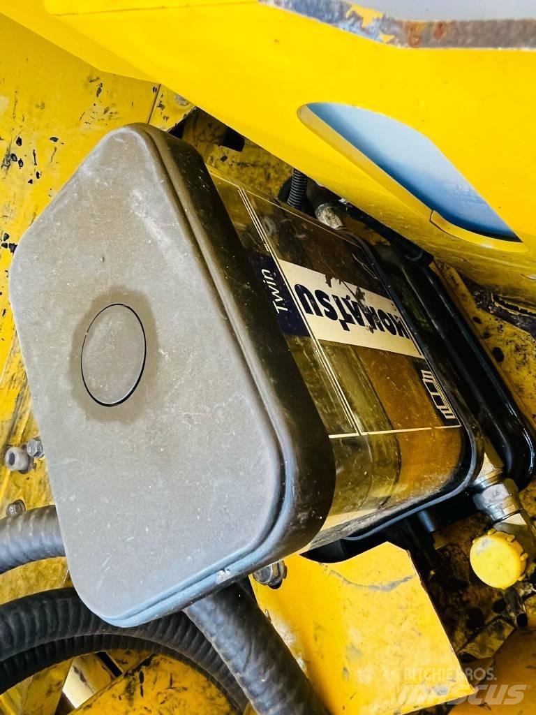 Komatsu PC 210 LC-11 Vikšriniai ekskavatoriai