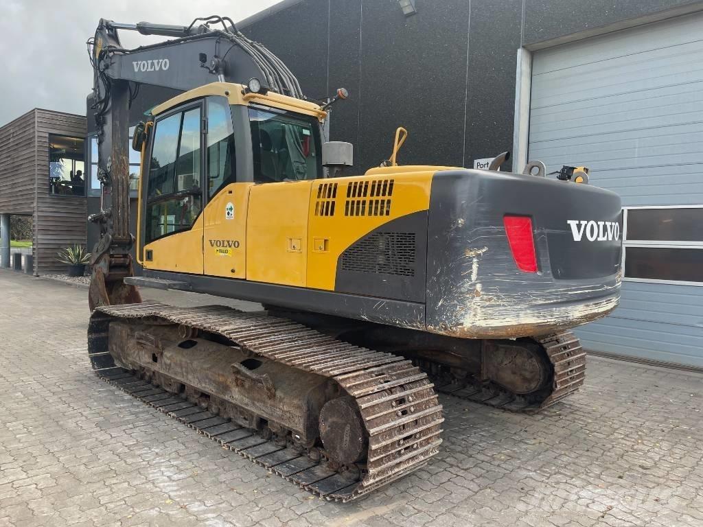 Volvo EC210CL Vikšriniai ekskavatoriai