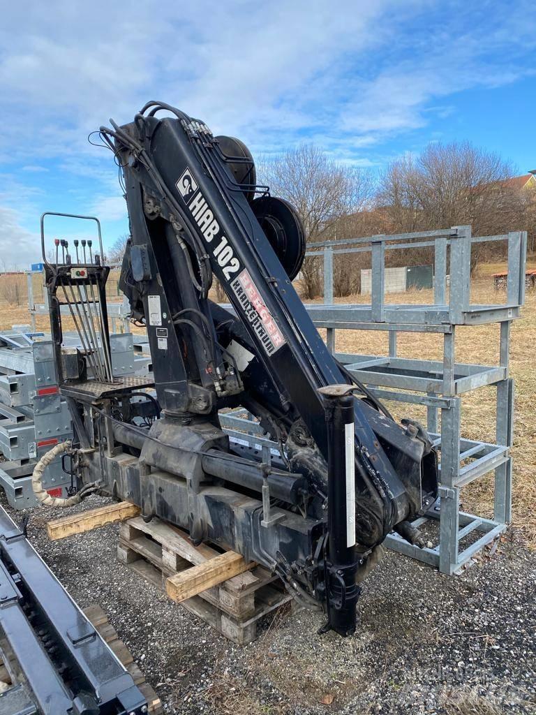 Hiab 102 Keltuvai-krautuvai