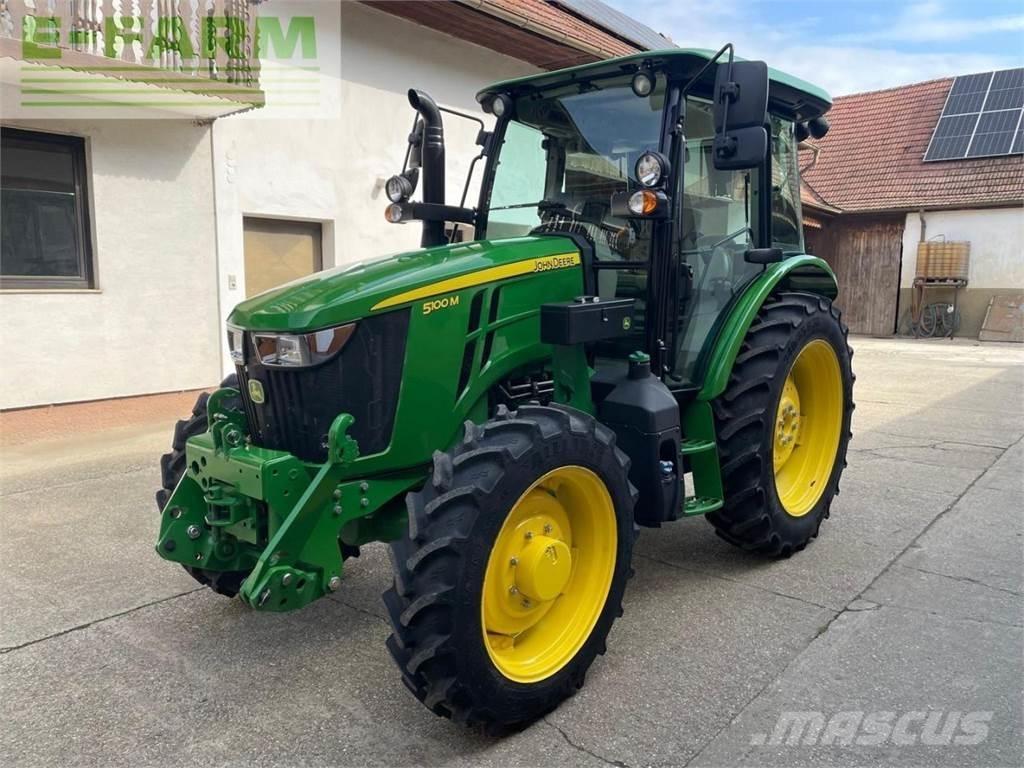 John Deere 5100M Traktoriai