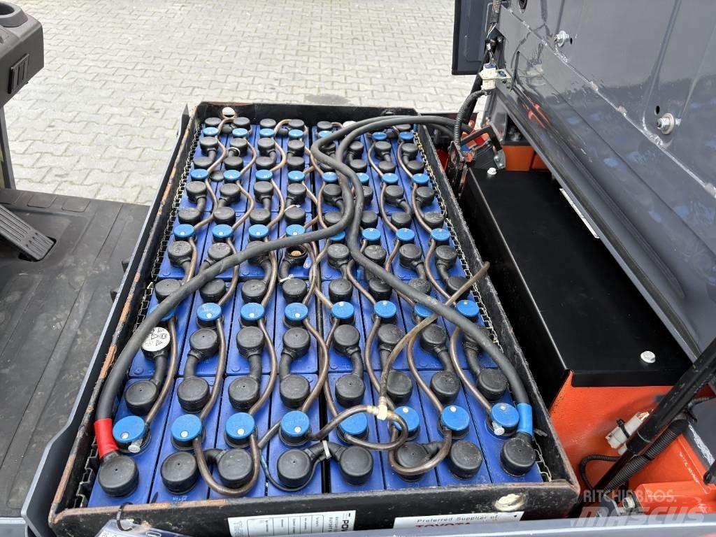 Toyota 8 FBMKT 20 Elektriniai šakiniai krautuvai