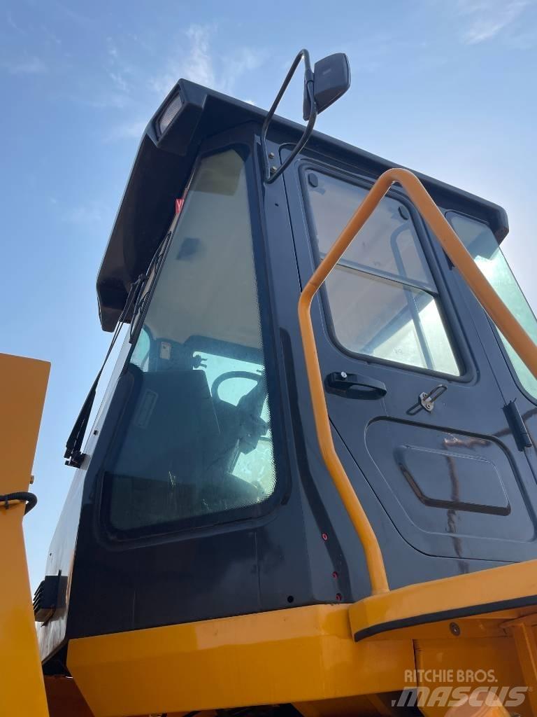 LiuGong 856 H Naudoti ratiniai krautuvai