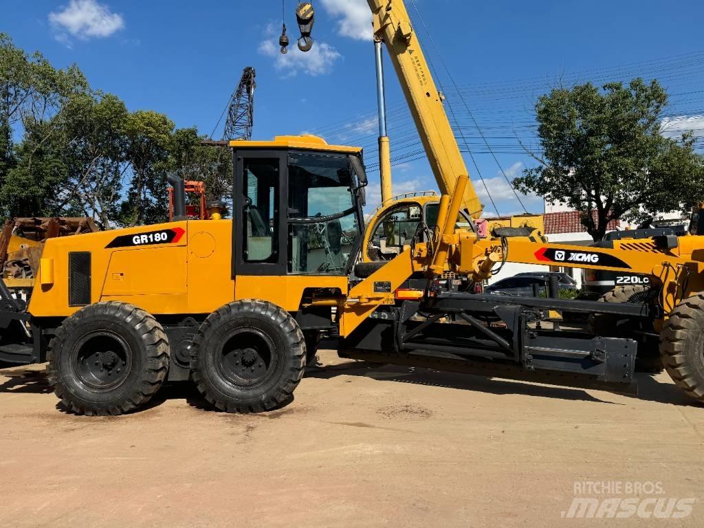 XCMG GR 180 Greideriai