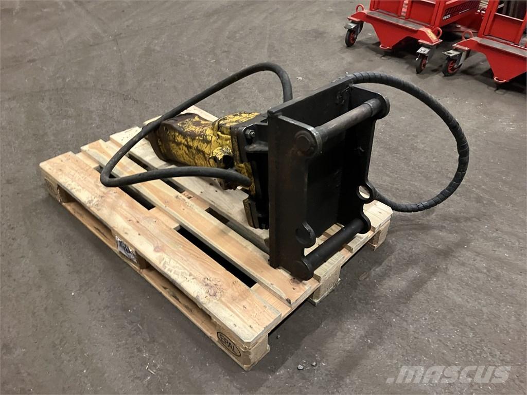 Atlas Copco SB 202 Hidrauliniai kūjai / Trupintuvai