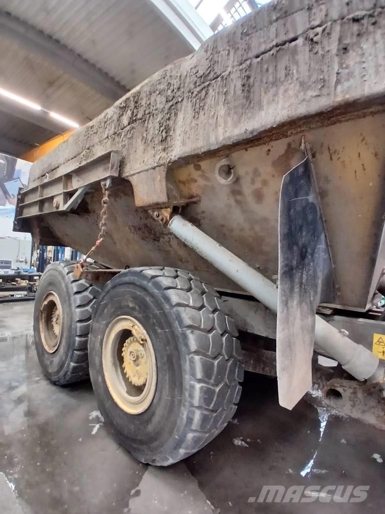 Komatsu HM 300-2 Karjeriniai savivarčiai