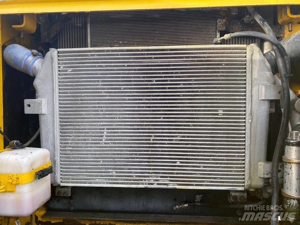 Komatsu PC340-7 Vikšriniai ekskavatoriai