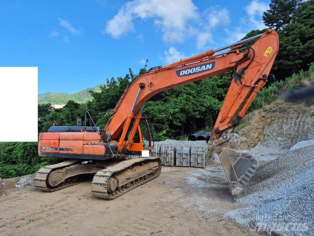 Doosan DX 300 LCA Vikšriniai ekskavatoriai