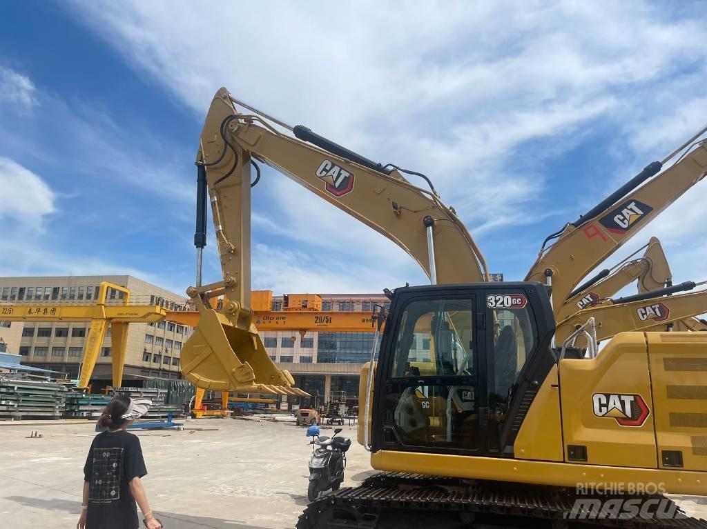 CAT 320GC Vikšriniai ekskavatoriai