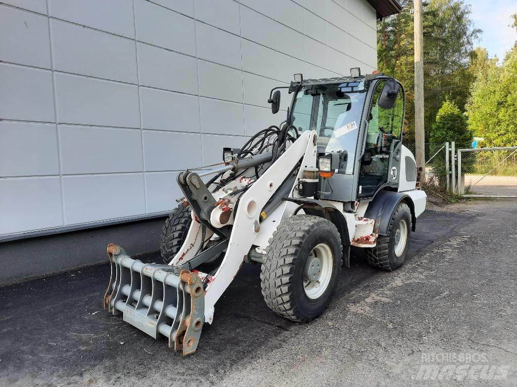 Weidemann 4080 Naudoti ratiniai krautuvai