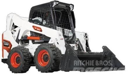 Bobcat S 650 Krautuvai su šoniniu pasukimu
