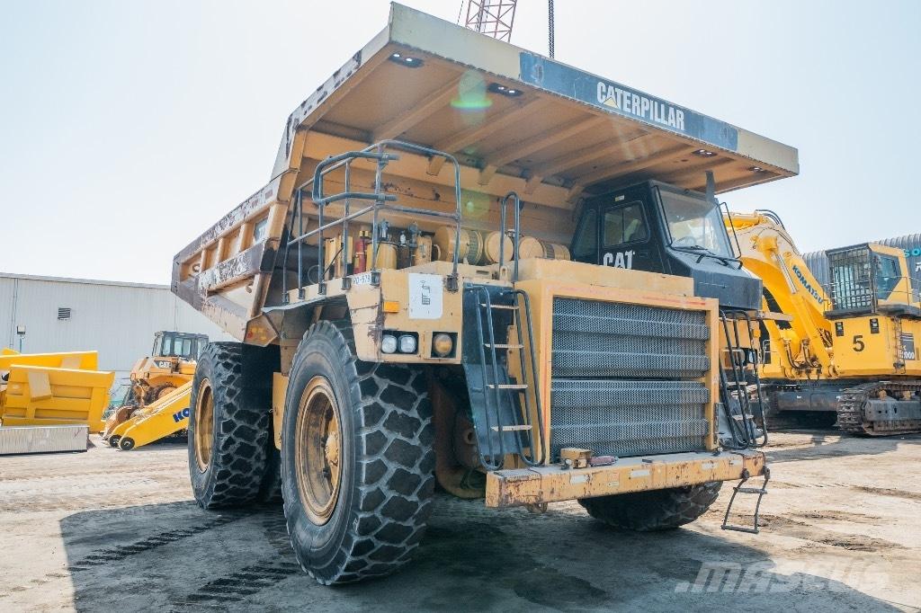 CAT 777 D Atliekų išvežimo technika