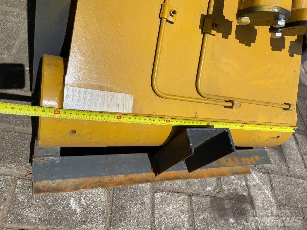 Komatsu Long reach Aukštuminiai ekskavatoriai