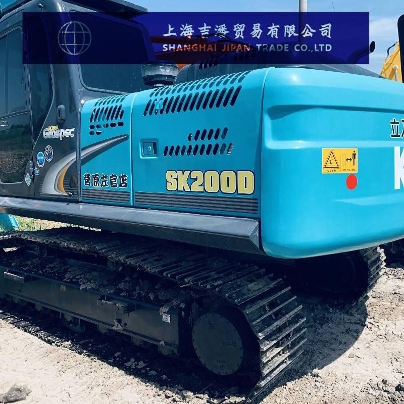 Kobelco SK 200 Vikšriniai ekskavatoriai