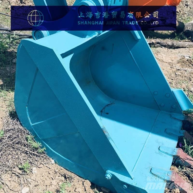 Kobelco SK 200 Vikšriniai ekskavatoriai