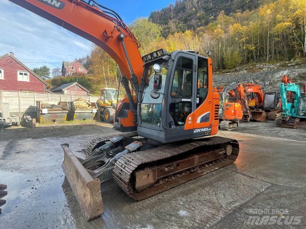 Doosan DX140LCR-5 Vikšriniai ekskavatoriai